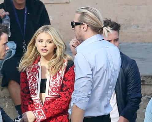 クロエ・グレース・モレッツ、「ティーン・チョイス・アワード」にウワサのBFを同行