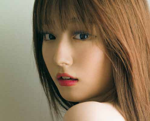 “総フォロワー数56万人”おもてちゃん、SEXY手ブラショットで悩殺
