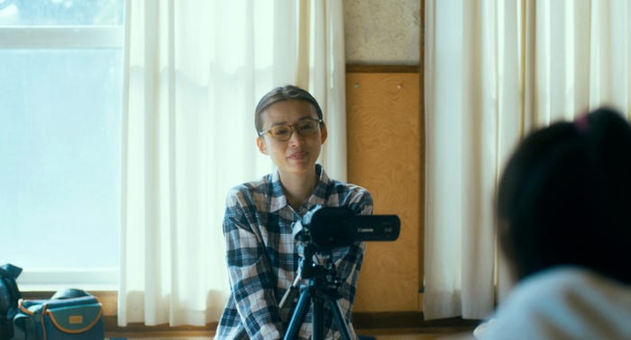 中嶋朋子(C)2022 映画「やがて海へと届く」製作委員会