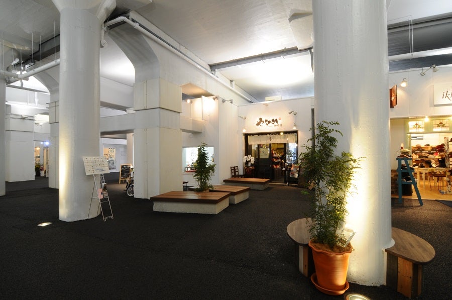 2k540 AKI-OKA ARTISAN 外観