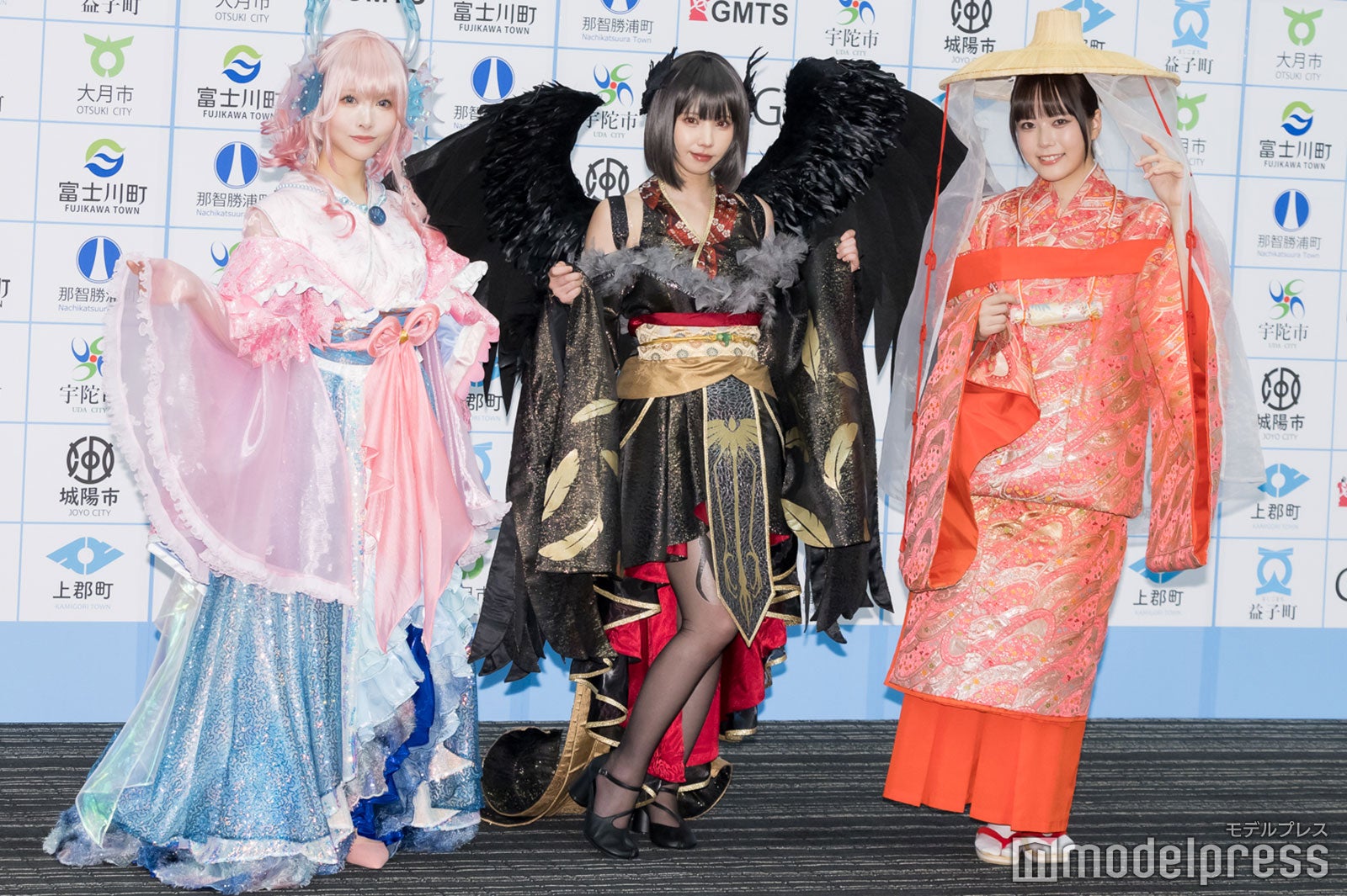 えい梨、えなこ、東雲うみ（C）モデルプレス