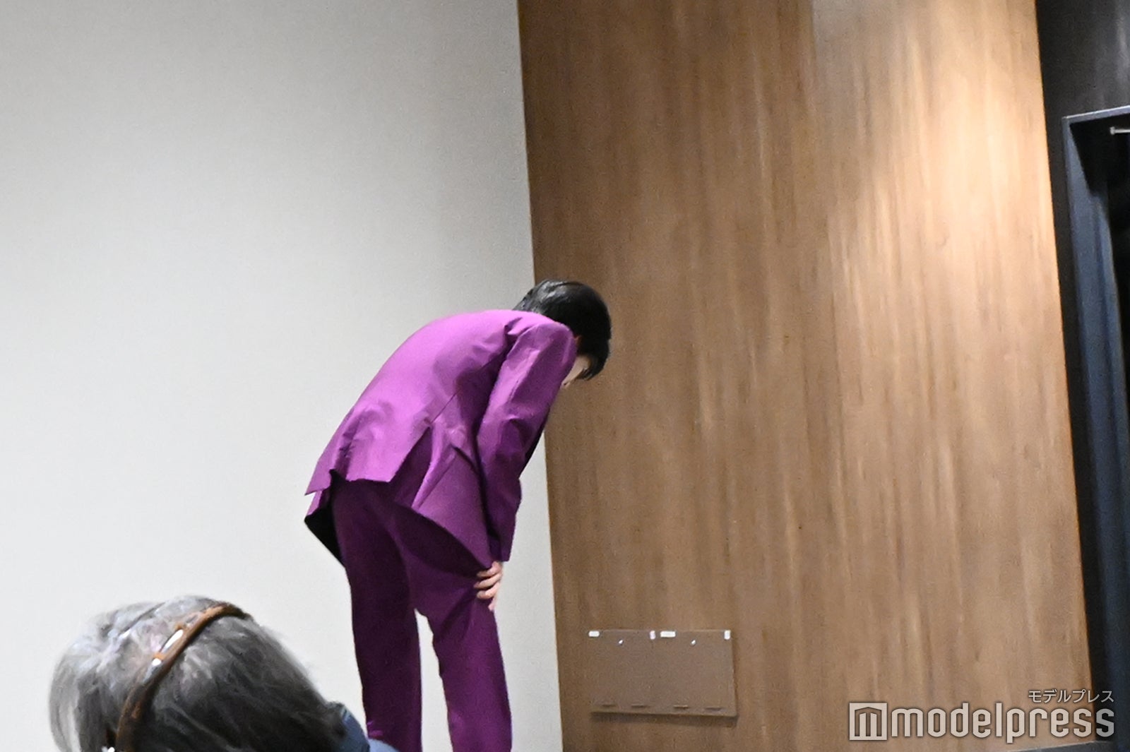 捌け際にも疲れるサービス精神旺盛なリョウガ（C）モデルプレス