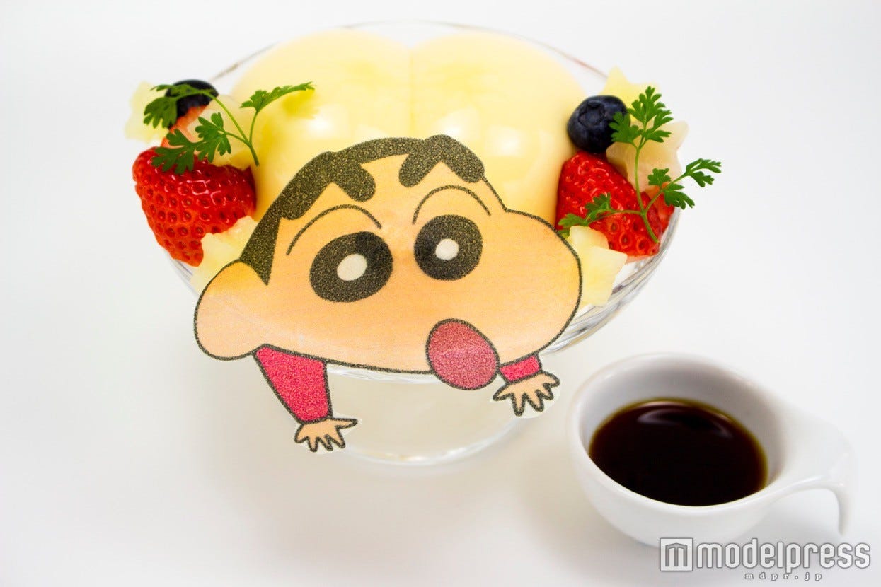 原宿に「クレヨンしんちゃんカフェ」期間限定オープン フード&スイーツ全4品お披露目