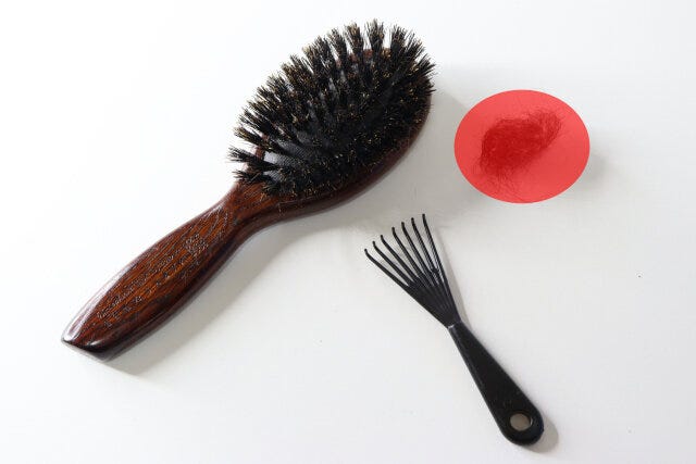 ダイソー　ヘアブラシクリーナー（洗えるタイプ）　効果
