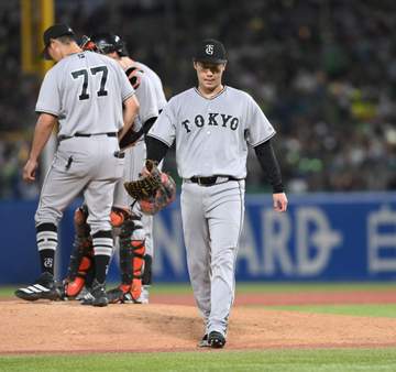 巨人連勝ストップ 阪神と2差に 山崎が今季初登板初先発も6回途中3失点 代打・坂本が同点3ラン放つも競り負け