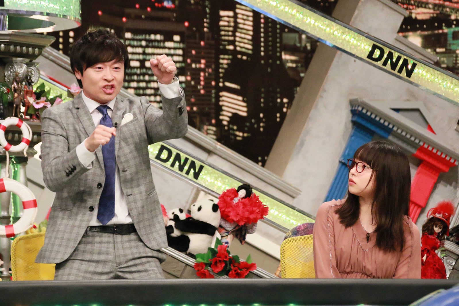 川西賢志郎、桜井日奈子（C）フジテレビ