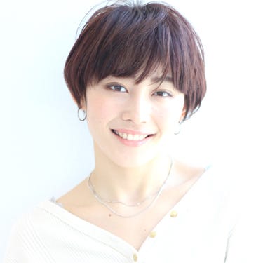 旬のピンクブラウンは大人女子にも 明るめ 暗め別に似合う髪色をご紹介 モデルプレス 旬のピンクブラウンは大人女子にも 明るめ 暗め別に似合う髪色をご紹介 モデルプレス