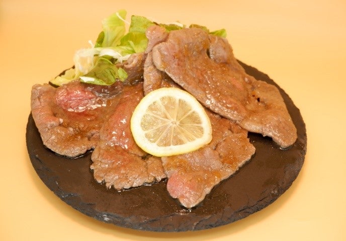 長崎名物 黒毛和牛のレモンステーキ／画像提供：アルファセンセーション