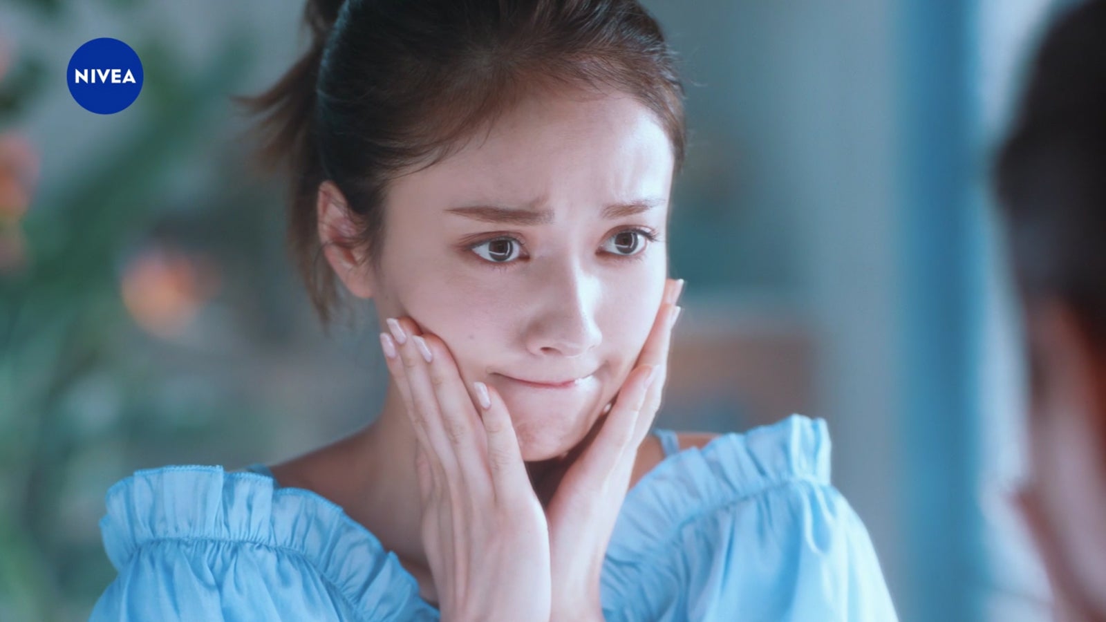 谷まりあ／WEBCMより（提供写真）