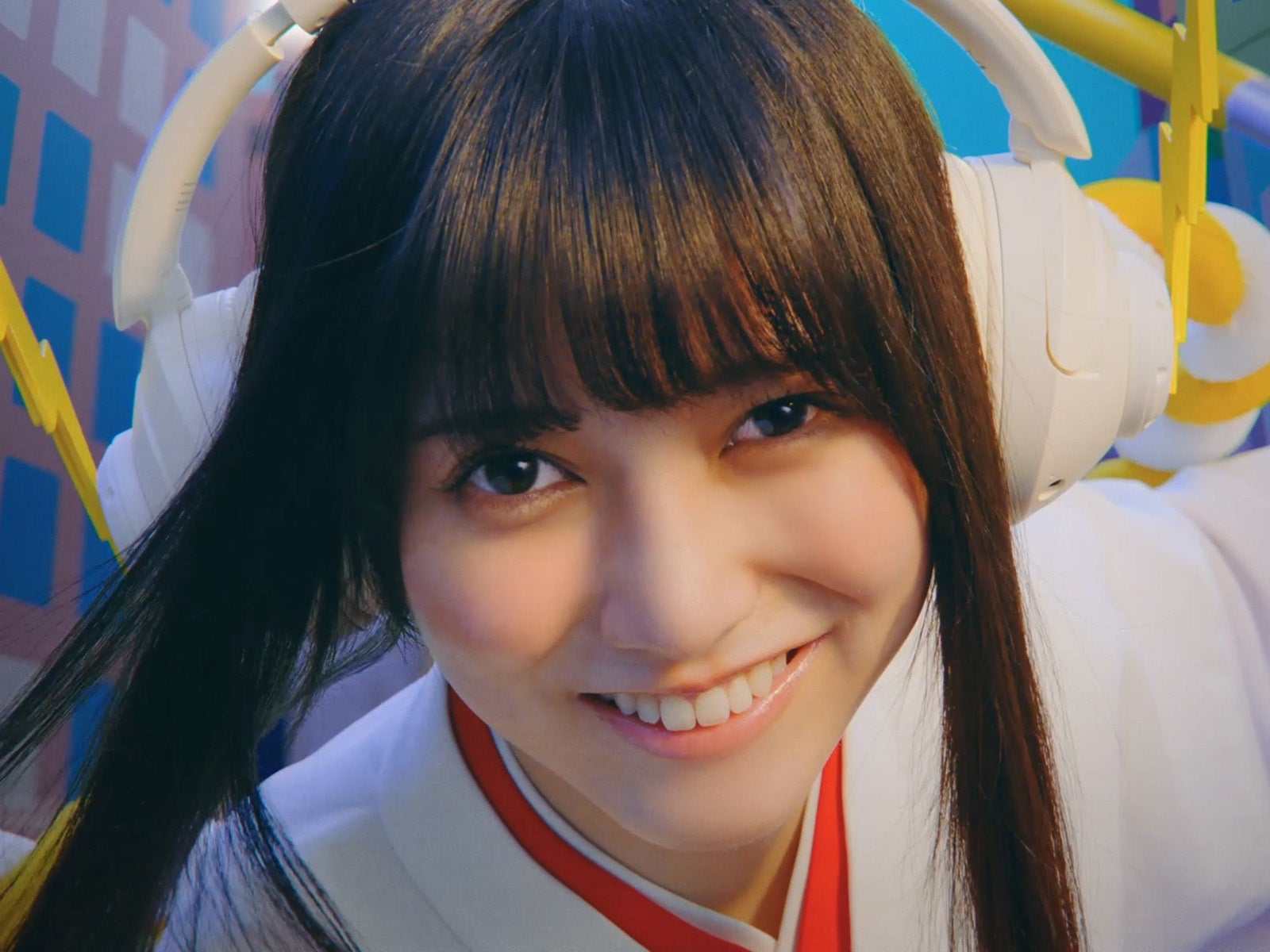 池田瑛紗／ソフトバンク新CM「神ジューデンガール」篇より（提供写真）