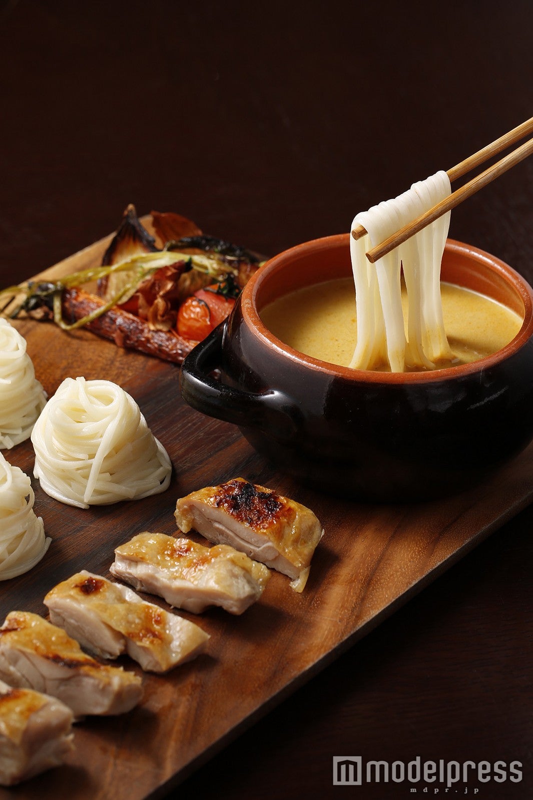 シェフ特製 究極の稲庭フレンチカレーうどん／「GENIE'S TOKYO」