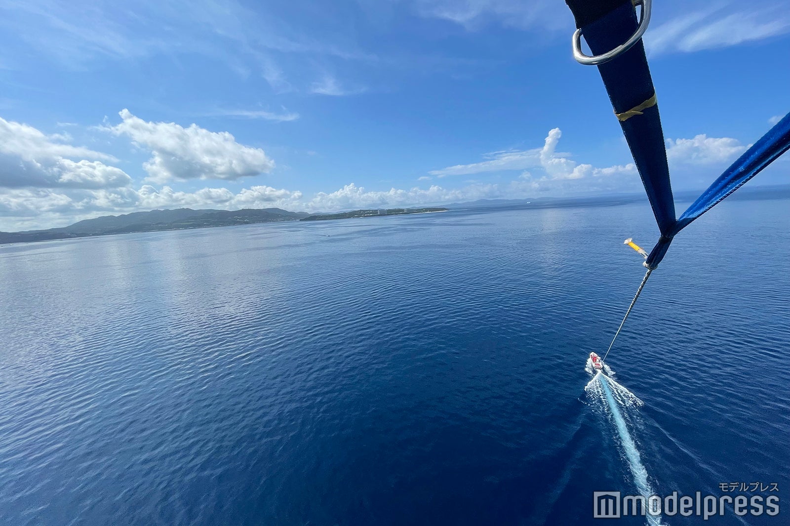 パラセーリング（C）モデルプレス