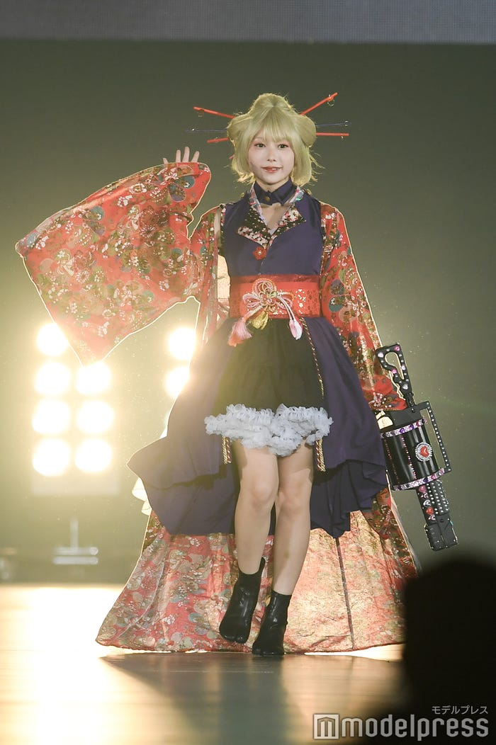 篠崎こころ(C)モデルプレス