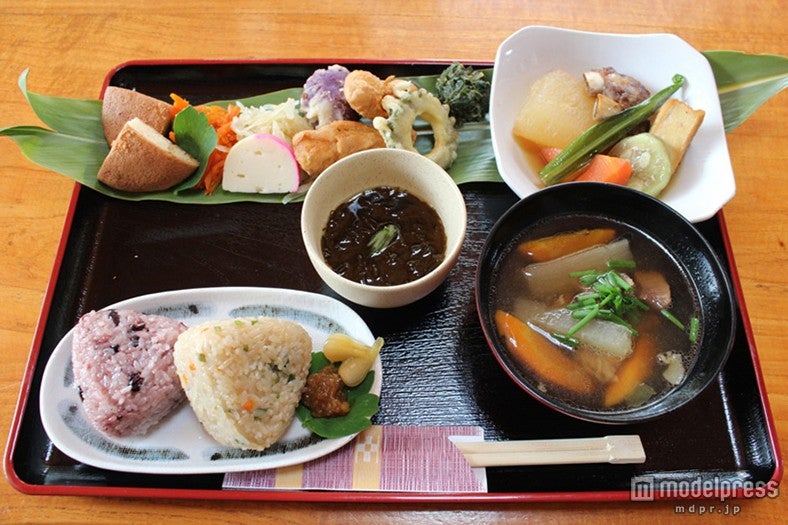 石垣島のお母さん手作りの長寿料理で身も心も温まる「がんじゅう（健康）弁当」
