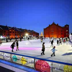 横浜に冬恒例のスケートリンクがオープン 絵本のような空間を演出/画像提供:横浜赤レンガ【モデルプレス】