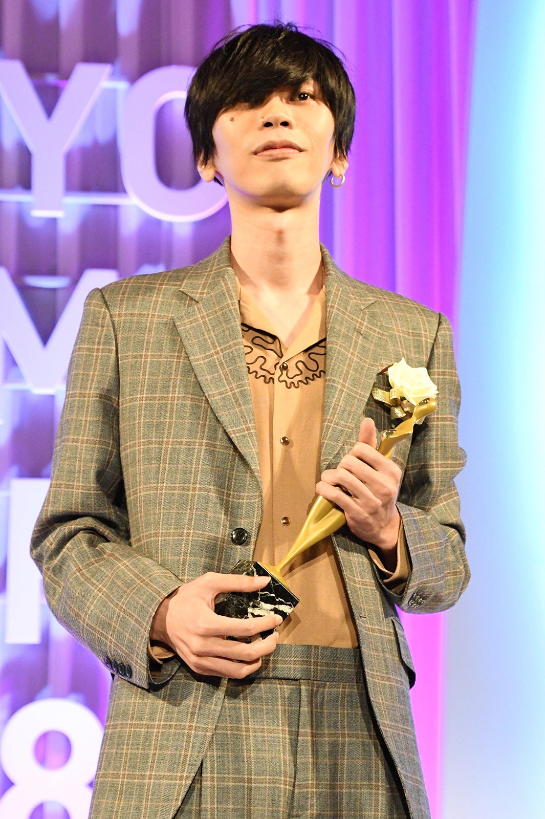 米津玄師、公の場登壇に「慣れていない」 「Lemon」への思い語る＜東京ドラマアウォード2018＞