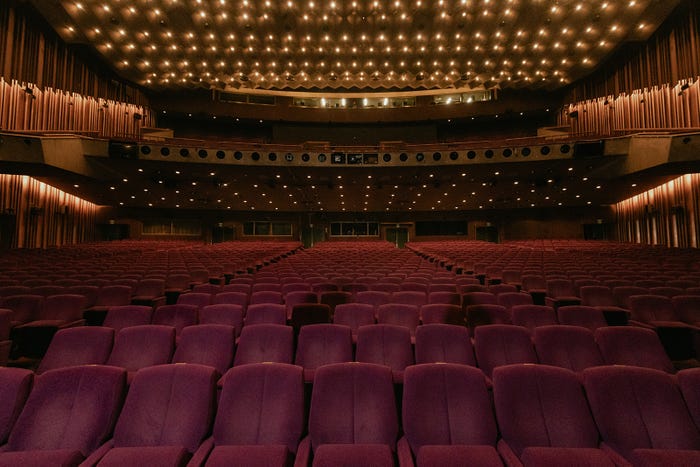 帝国劇場内観(提供写真)