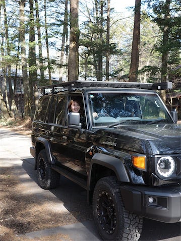 新山千春、タフな相棒「ランクル70」で2日間1000キロ走破「めっちゃ似合っててカッコいいです」