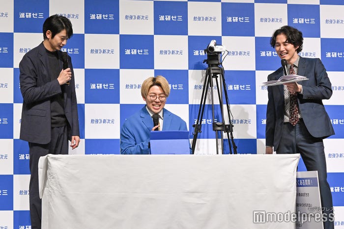 向井理、ナイチンゲールダンス(中野なかるてぃん、ヤス)(C)モデルプレス