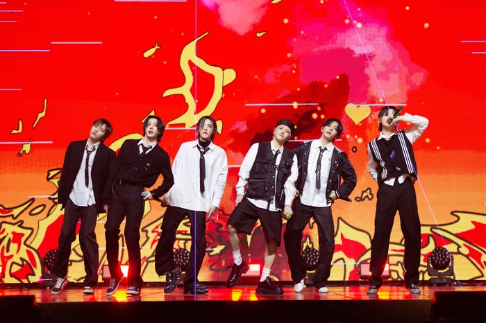 BOYNEXTDOOR「Earth,Wind&Fire」パフォーマンスより(C)KOZ Entertainment. All Rights Reserved.