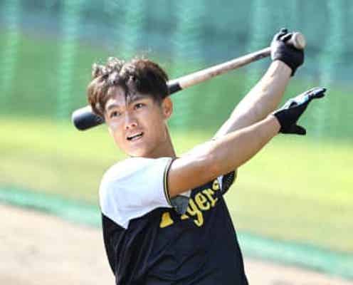 野手転向の阪神・西純 秋季キャンプのテーマは「強い打球を打つ」初日から屋外306スイング、室内200球弱