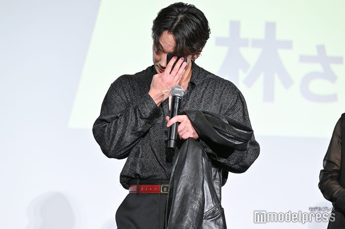 綾野剛(C)モデルプレス