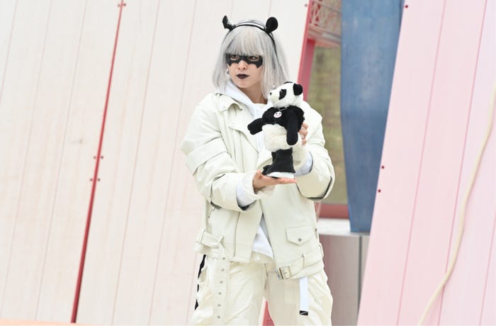 清野菜名/「シロでもクロでもない世界で、パンダは笑う。」第4話より(C)日本テレビ