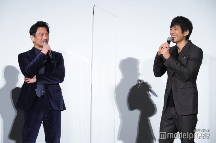 内野聖陽、西島秀俊 (C)モデルプレス