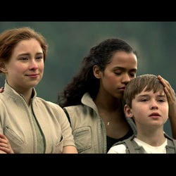 Netflix ロスト イン スペース ファイナルとなるシーズン3に更新 モデルプレス