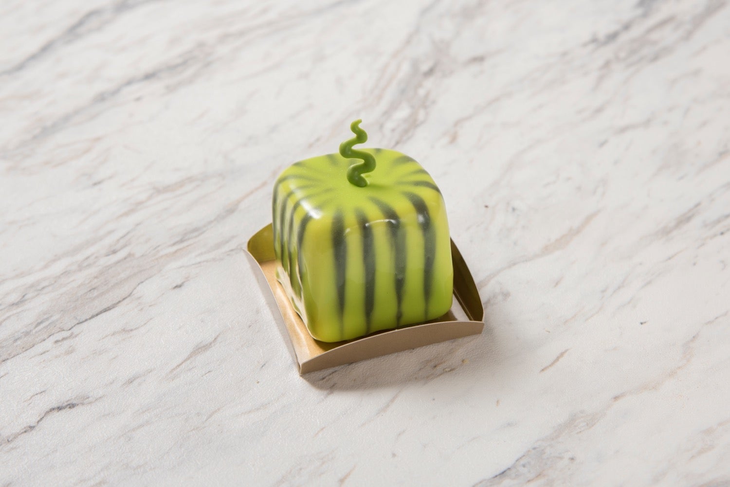 スクエア ウォーターメロン720円／画像提供：TRANSIT GENERAL OFFICE