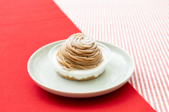 イタリア栗のモンブラン価格:370円(税込399.60円)※1月27日(火)以降は価格380円(税込410.40円)(提供写真)