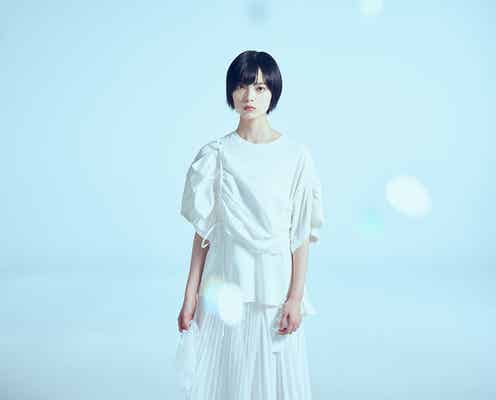 平手友梨奈、NHKドラマ初出演で主演決定 女性騎手役に挑む<風の向こうへ駆け抜けろ>