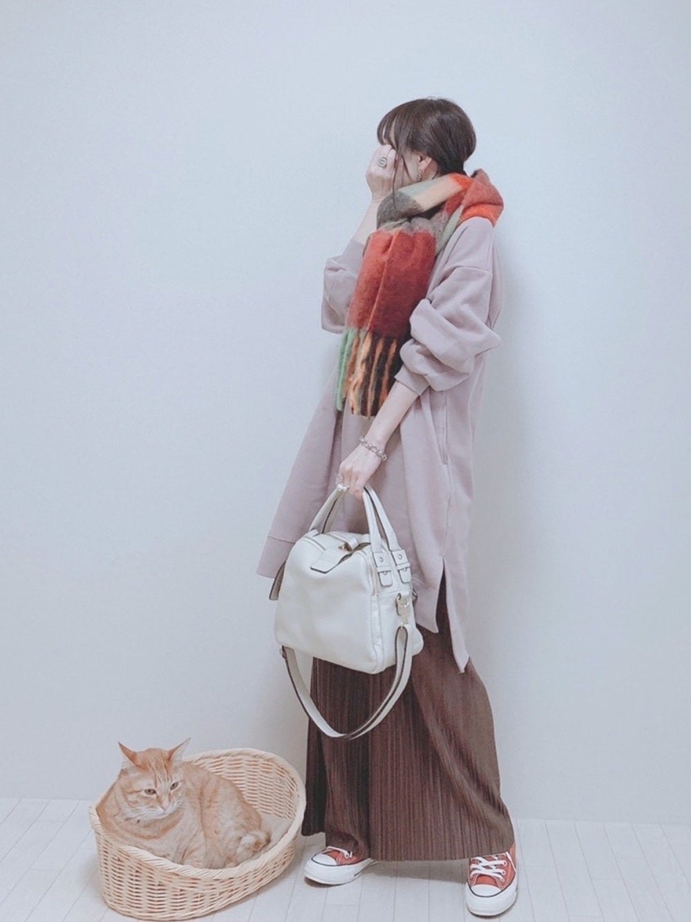 レギンス仕込めばまだまだ使える 大ヒットしまむら プリーツパンツ コーデを秋冬仕様に更新 モデルプレス レギンス仕込めばまだまだ使える 大ヒットしまむら プリーツパンツ コーデを秋冬仕様に更新 モデルプレス