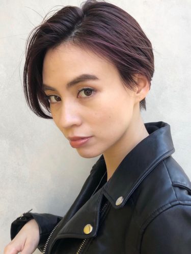 画像1 21 おでこ出しのヘアアレンジ集 髪の長さ別の前髪アップスタイルをご紹介 モデルプレス