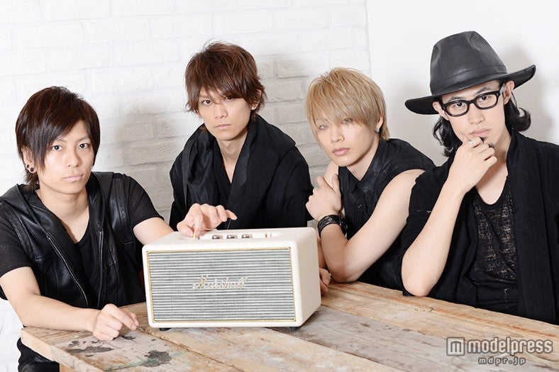 「ThinkingDogs」／（左から）大輝、Jun、TSUBASA、わちゅ～