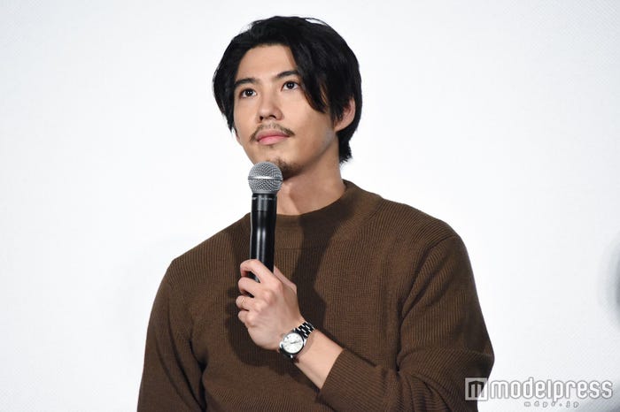 賀来賢人(C)モデルプレス