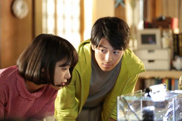 岸井ゆきの、高杉真宙/「モンテ・クリスト伯 ー華麗なる復讐ー」第7話より(C)フジテレビ