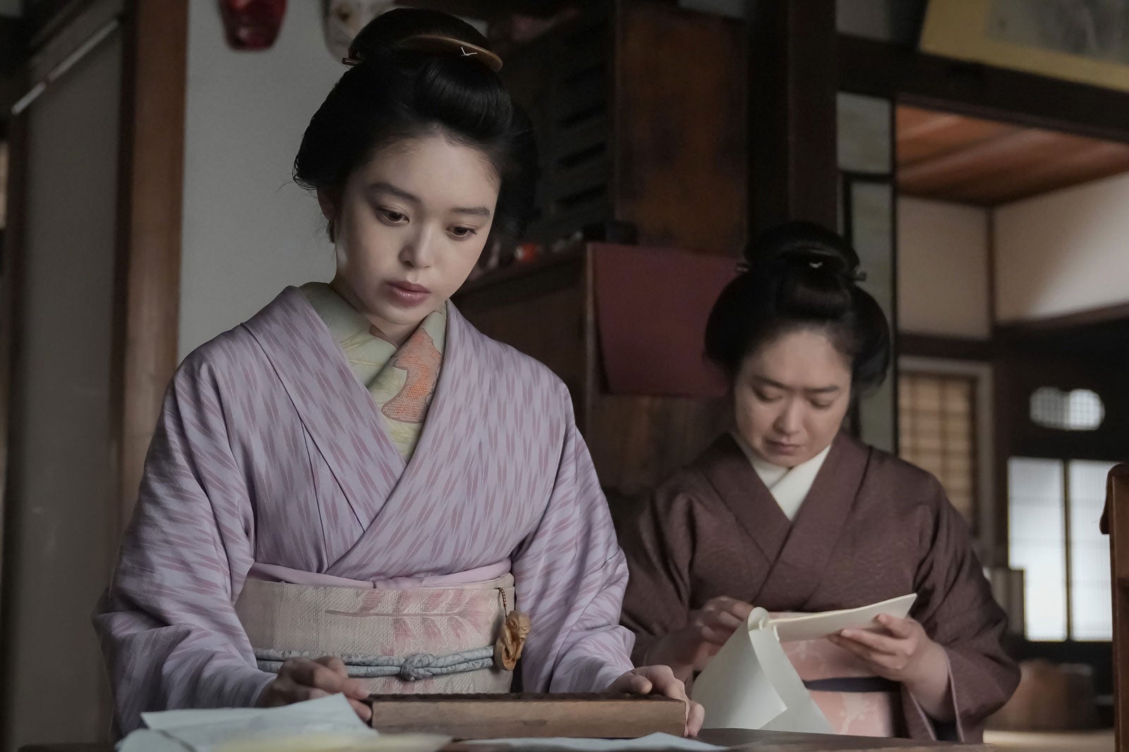 高石あかり、池脇千鶴「ばけばけ」第101話（C）NHK