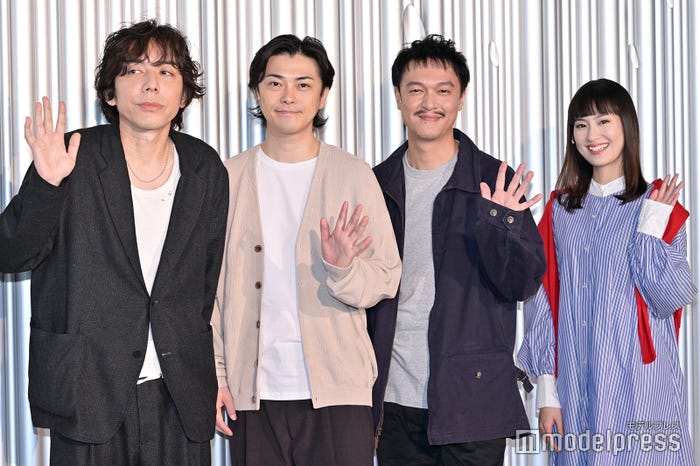 三浦大輔氏、勝地涼、丸山隆平、恒松祐里(C)モデルプレス