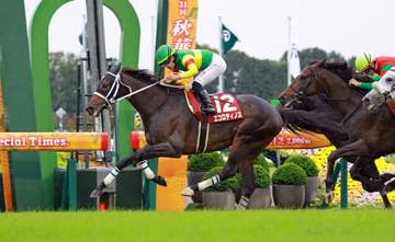 【京都大賞典】11番人気エコロディノスが重賞初制覇でキタサンブラックと父子V達成 デビュー4年目田口貫太JRA重賞初制覇「なかなか勝てなかったですが、勝てて良かった」