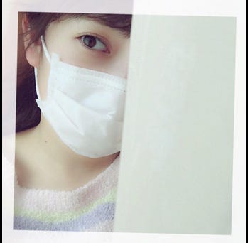 吉田朱里/オフィシャルTwitterより