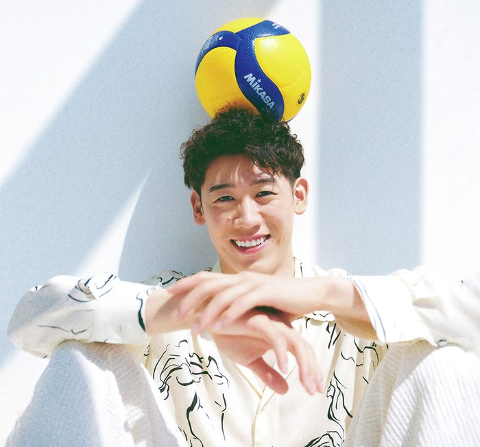 石川祐希選手(画像提供:小学館)