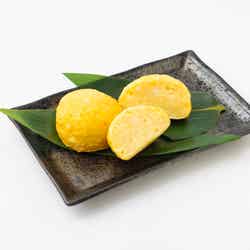 〈かま栄〉玉子チーズ216円/提供画像