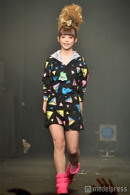 深澤翠／galaxxxy