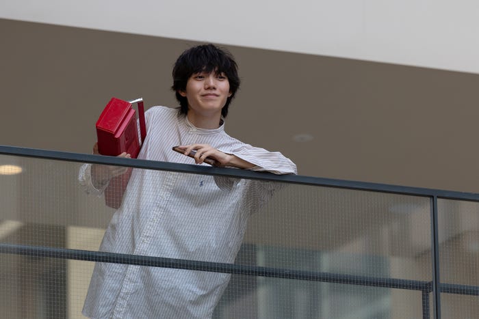 小泉光咲(C)「沼オトコと沼落ちオンナのmidnight call」製作委員会