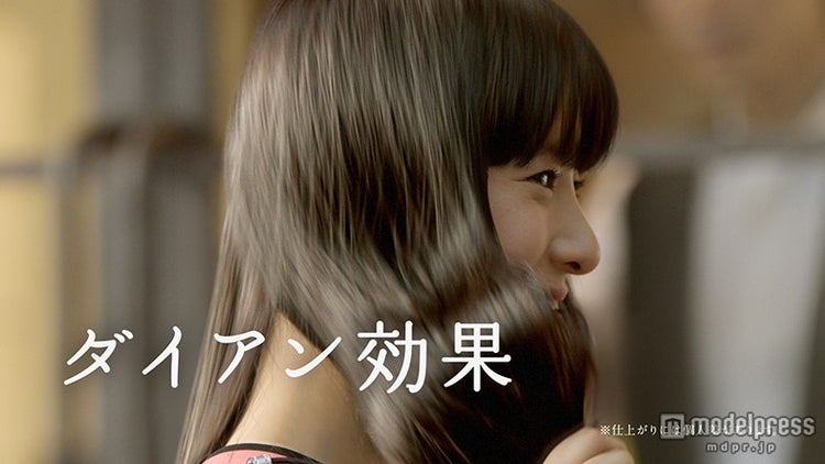 画像1 5 吉高由里子の フリフリポーズ が可愛い 早業にもチャレンジ モデルプレス