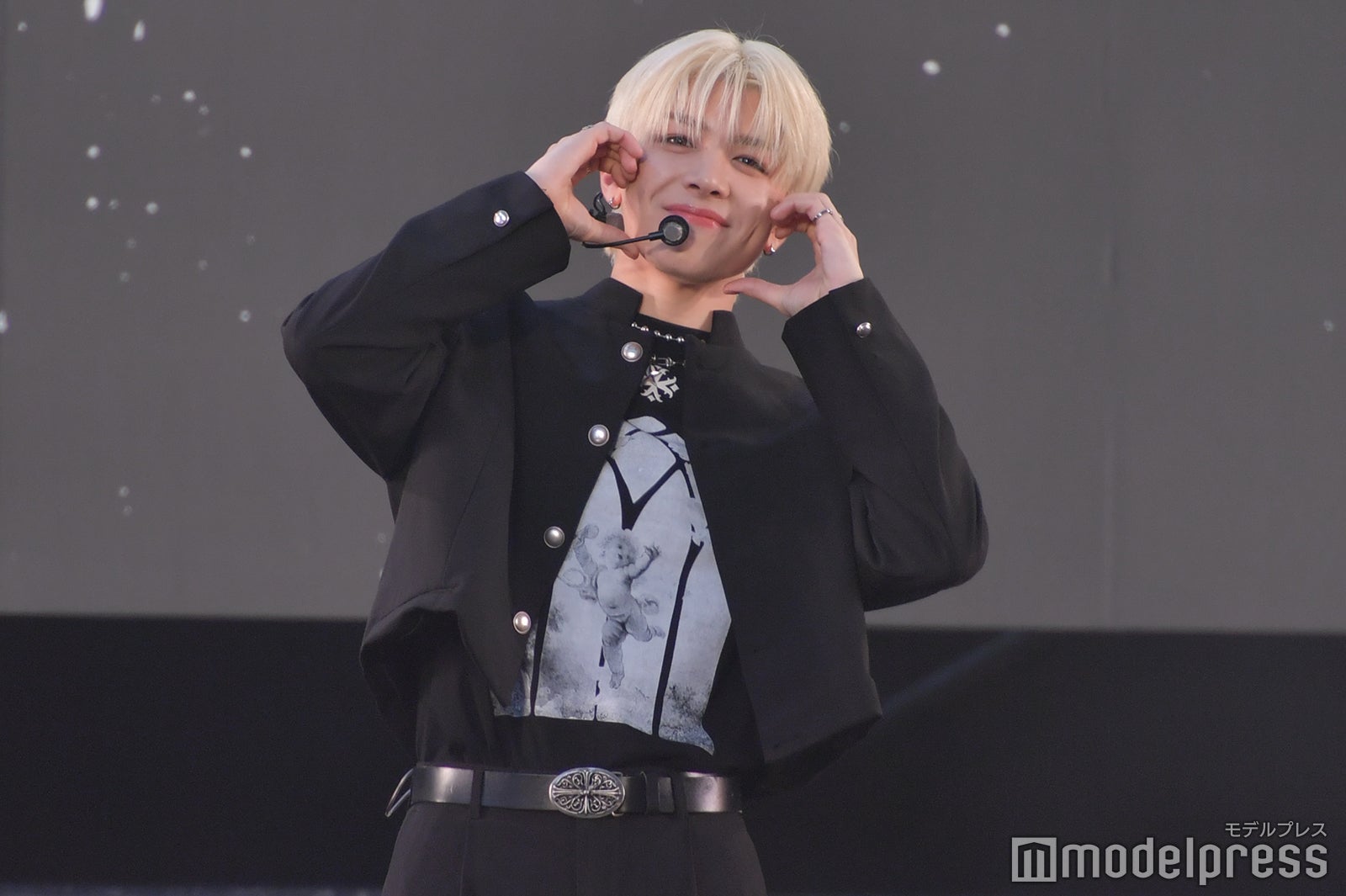 ハイトーンが似合うMAKI／&TEAM（C）モデルプレス