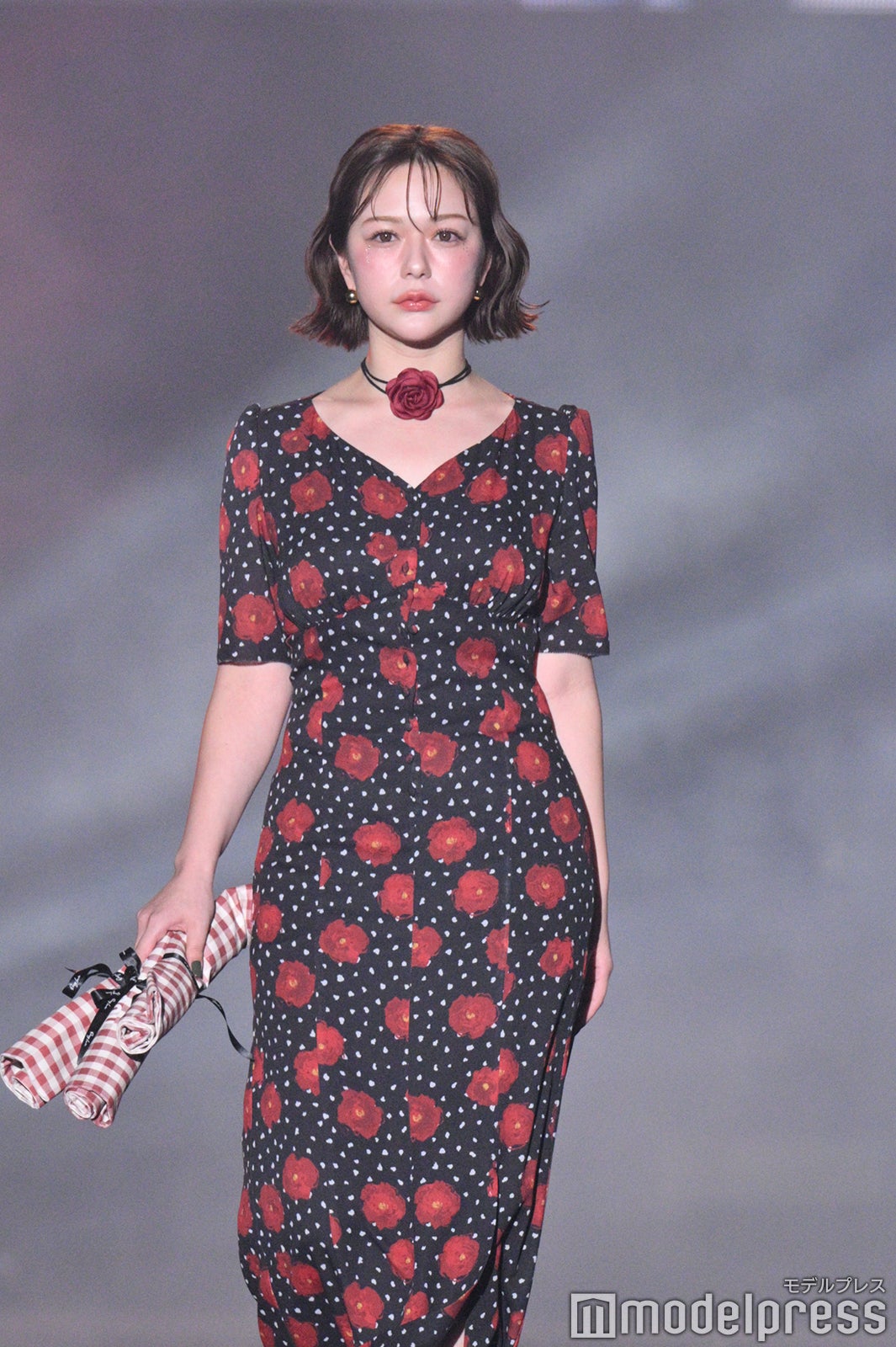 （C）モデルプレス