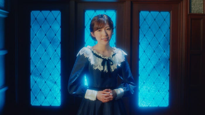 AKB48「サヨナラで終わるわけじゃない」MVより(C)AKS