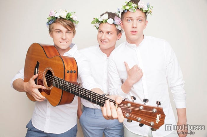 スウェーデンで人気の3兄弟ユニット「JTR」